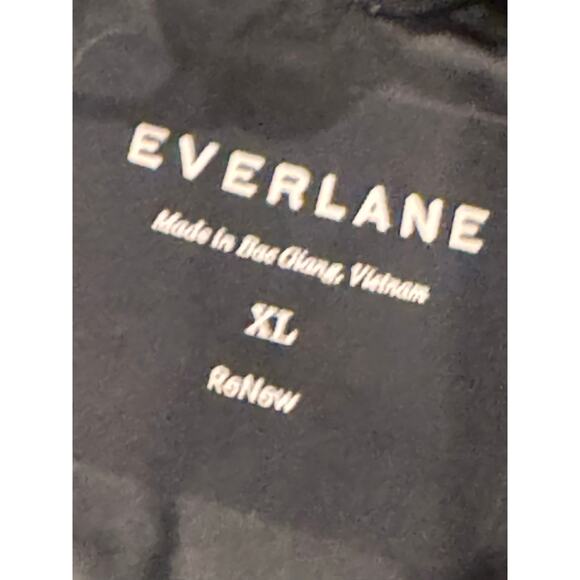 Everlane The ReNew Long Puffer Jacket Long Sleeve Black Size X Large NWT - Picture 11 of 14